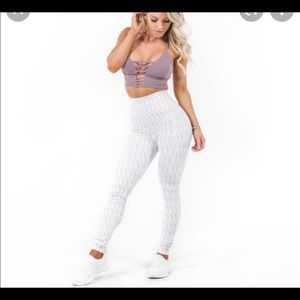 Buffbunny Oasis Leggings